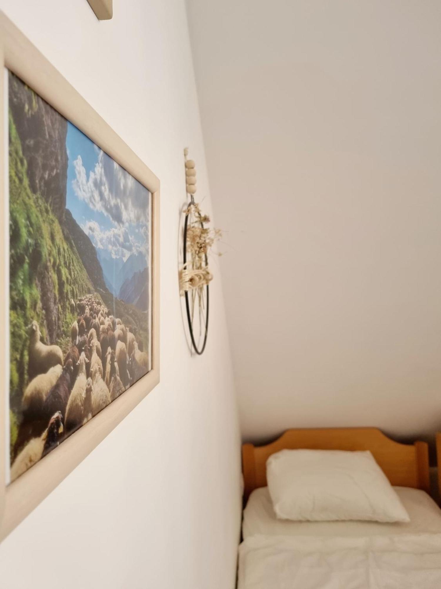 Apartmaji Pri Ticelnu Бовец Екстер'єр фото